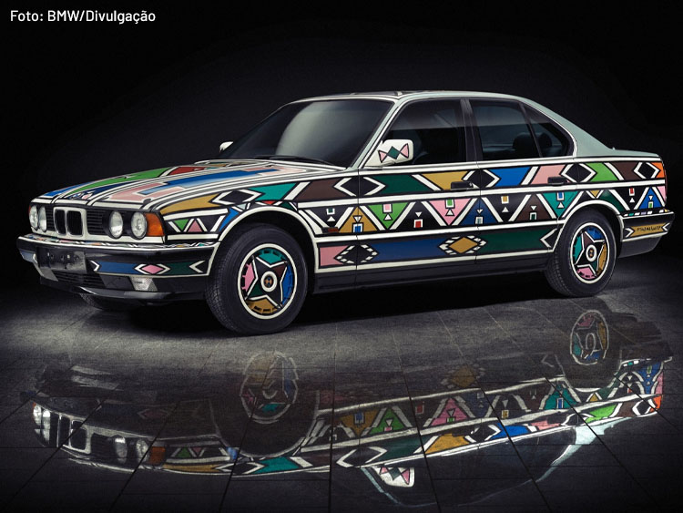 BMW 525i Art Car - Esther Mahlangu