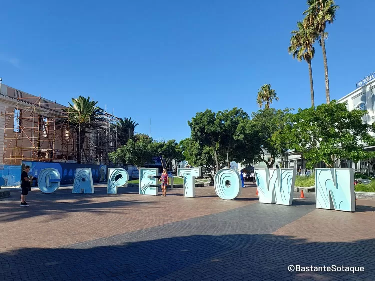 Letreiro do V&A Waterfront - Cape Town/Cidade do Cabo, África do Sul