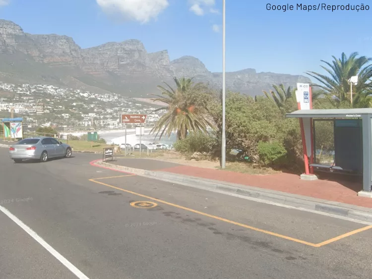 Como chegar em Maiden's Cove, Camps Bay