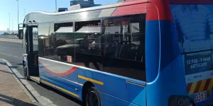 Ônibus em Cape Town/Cidade do Cabo